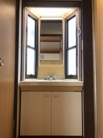 ハウス中延の独立洗面台