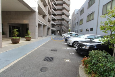 【駐車場】 | レフィーナカルム江坂