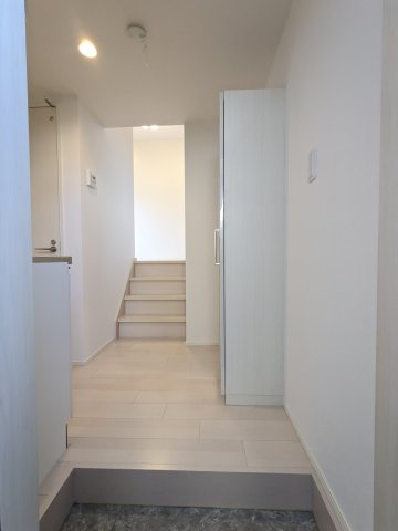 ハーモニーテラス大宝の玄関