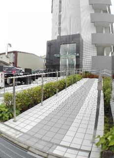 レジデンスヒルズのエントランス