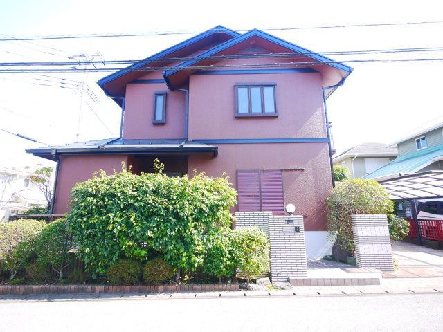 大網白里市みずほ台2　中古戸建の外観|内外装リフォーム済み令和7年12月 ウッドデッキ付 スーパー主婦の店徒歩約7分都市ガス上下水
