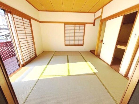 大網白里市みずほ台2　中古戸建の和室|内外装リフォーム済み令和7年12月 ウッドデッキ付 スーパー主婦の店徒歩約7分都市ガス上下水