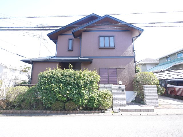 大網白里市みずほ台2　中古戸建の外観|内外装リフォーム済み令和7年12月 ウッドデッキ付 スーパー主婦の店徒歩約7分都市ガス上下水