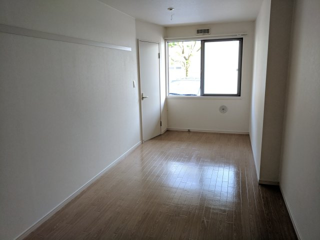 パナハイツの居間・リビング