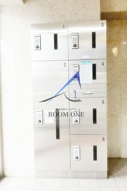 スカイコート田園調布のその他共用部分|宅配ボックスです。