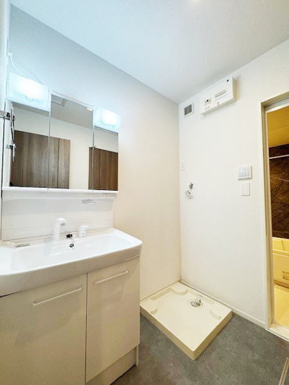 【洗面所】 | フローリア