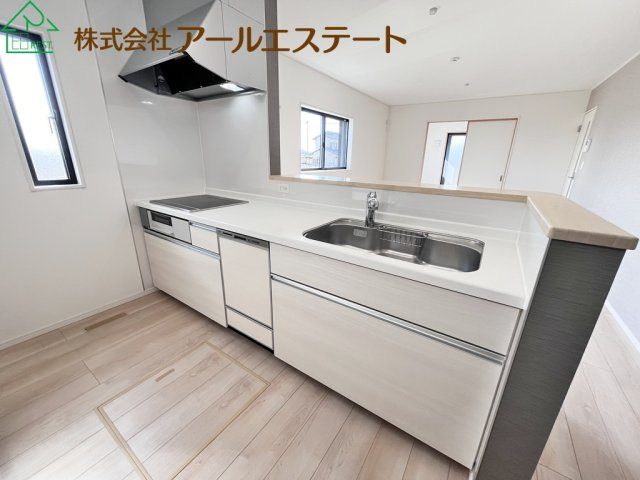 姫路市飾東町庄　　　　中古戸建のキッチン