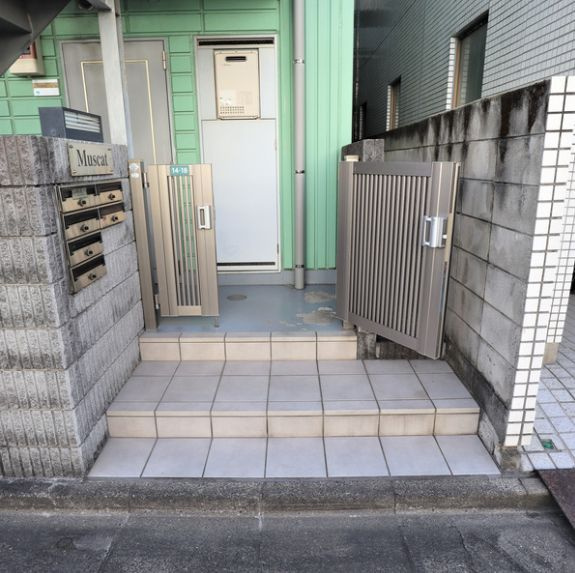 MUSCAT-のエントランス