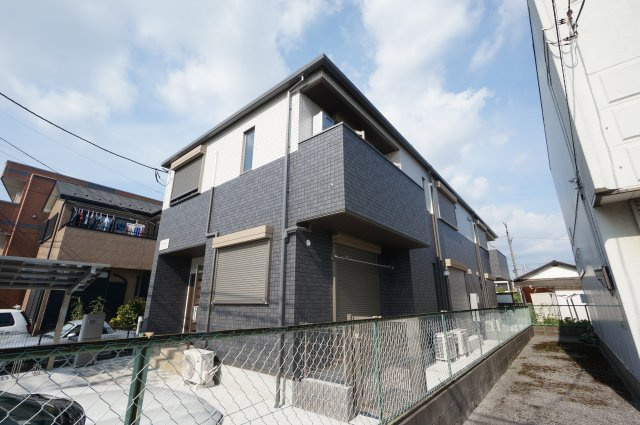 パルティシオンの外観|お問い合わせは花まる商店まで！