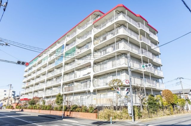 サニーハイツせんげん台の外観