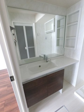 Capital Courtの独立洗面台