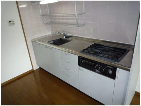 グランドリー高槻のキッチン