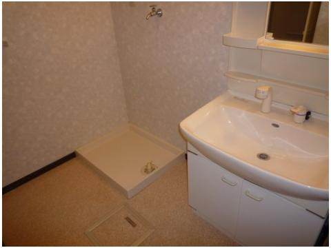 グランドリー高槻の洗面所