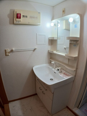 【洗面所】 | プラシードアルバ | スペースが確保できる洗面所です