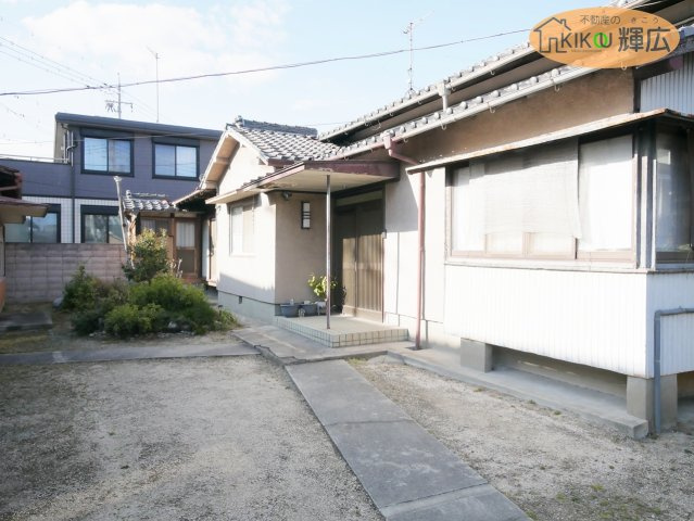 加古川市東神吉町神吉　中古戸建の庭
