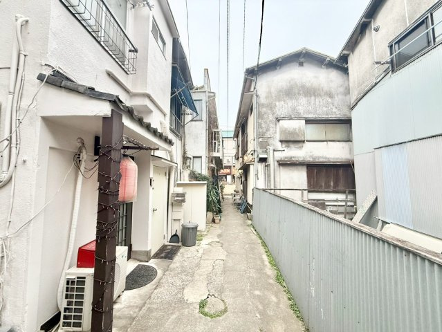 品川区中延5丁目　建築条件無し売地の前面道路含む現地写真|2026.03.02撮影

現地ご見学希望・資料請求などお気軽にお問い合わせ下さい！
03-5990-5201