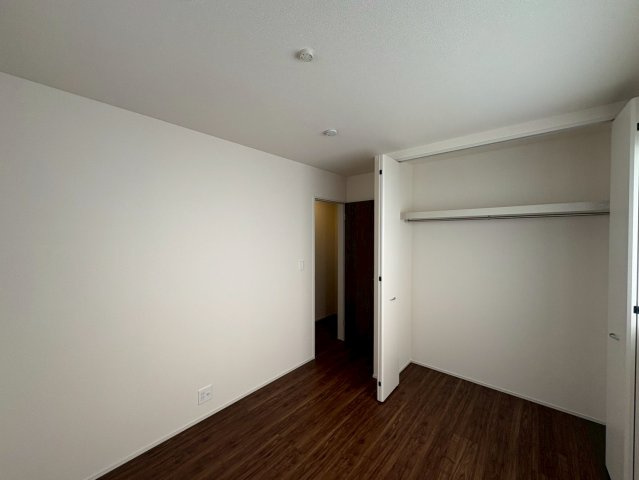 ■■うるま市高江洲-1号棟（全3棟）の収納