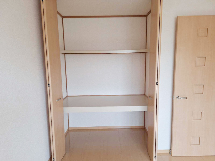 シャトーエレガン　Ｃの収納