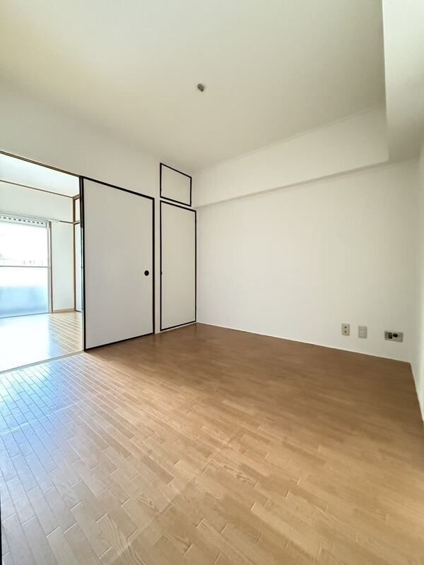 東陽町ハイホーム　A棟の寝室