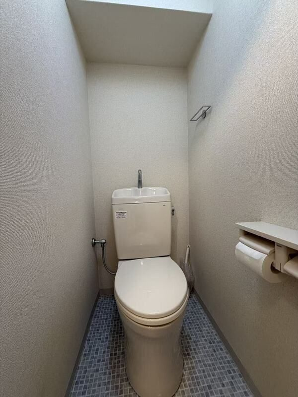 東陽町ハイホーム　A棟のトイレ