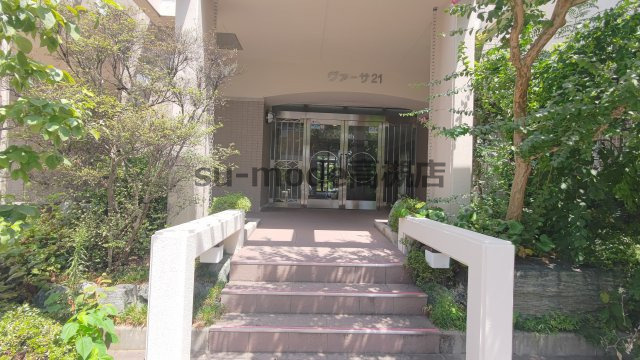 ヴァーサ21のエントランス