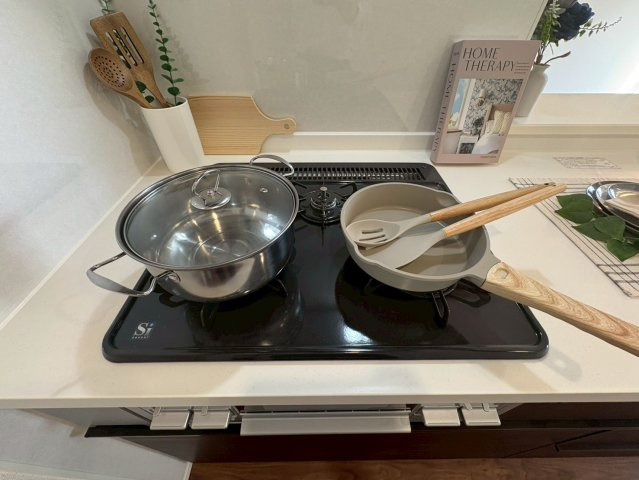 ■■うるま市高江洲-2号棟（全3棟）のキッチン|※参考写真※