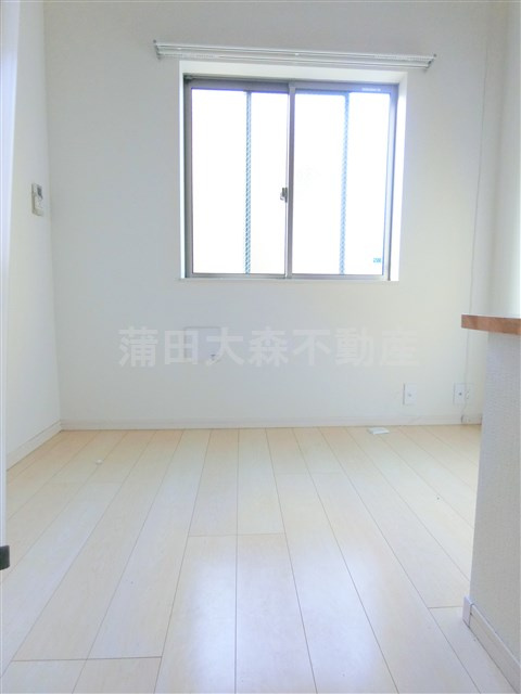 グラシア蒲田の居間・リビング|洋室