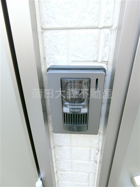 グラシア蒲田の玄関