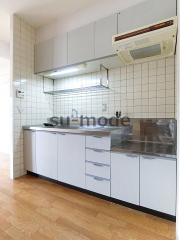 プランドール南茨木のキッチン