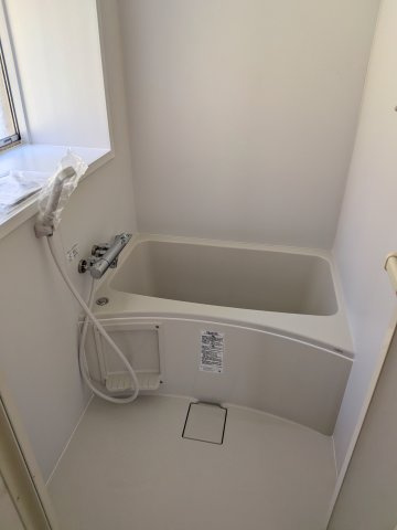 三の宮2丁目貸家（東）の浴室