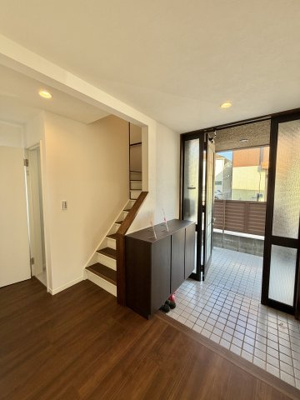 【玄関】 | 中新田リノベーション中古戸建