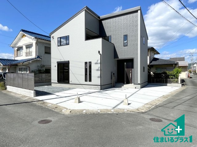 ★31(土)1(日)3(祝)現地見学可能！★南丹市園部町美園町　第2期　新築一戸建ての外観|安心の10年保証！外観を美しく保ち、雨水で汚れを落とします！気になることがありましたら、お気軽にお問い合わせください！