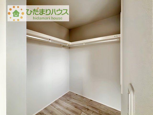 【収納】 | 阿見町荒川本郷第2期　新築戸建　4号棟 | 新婚さんにおすすめ！奥様に喜ばれる収納たっぷりのウォークインクローゼット付です☆