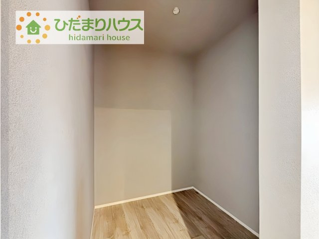 【収納】 | 阿見町荒川本郷第2期　新築戸建　4号棟 | 光の影響を受けにくいので、物の保存に最適♪