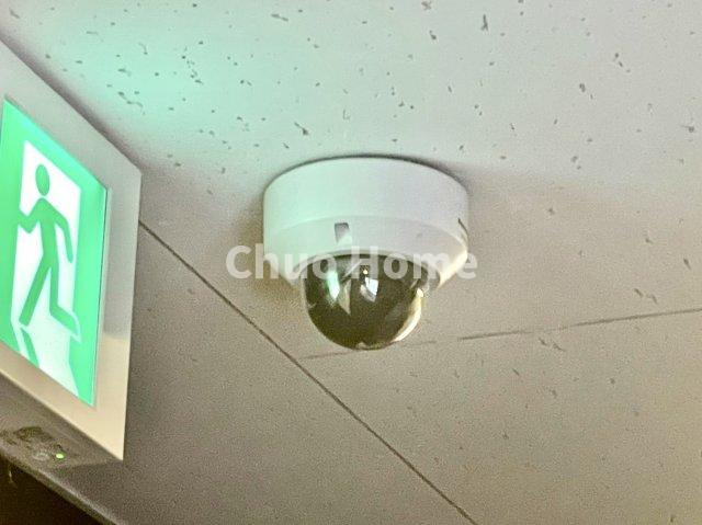 シティタワーズ豊洲ザ・シンボルの防犯設備|【防犯カメラ】何かあった時の大事な証拠になることももちろんなりますが、防犯というくらいですので大事なのは防犯カメラがあることによって抑止力につながることですよね。