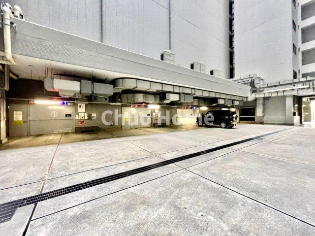 シティタワーズ豊洲ザ・シンボルの駐車場|【敷地内駐車場】最新の空き状況や費用などの詳細は担当スタッフまでお問い合わせください。