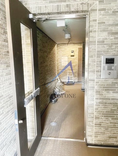 ブランシュバル五反野のエントランス|エントランスです。