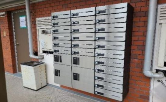 サンライフ池田のその他共用部分|宅配ボックス（同一仕様写真）