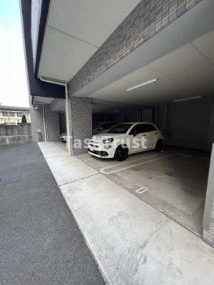 【駐車場】 | トレヴァンス梅田