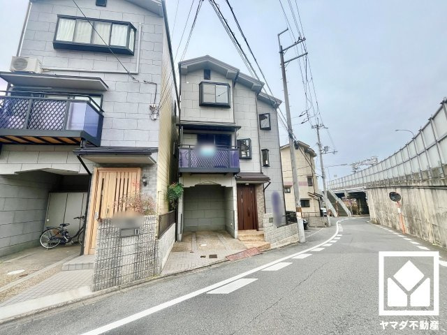 伏見区桃山町丹下の外観
