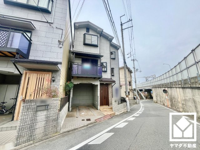 伏見区桃山町丹下の外観