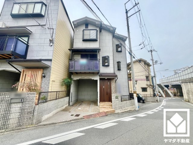 伏見区桃山町丹下の外観