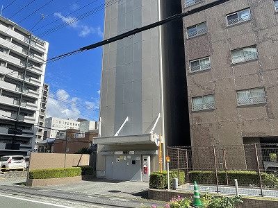 コアマンションネクステージ古城堀端公園の駐車場|立体駐車場のため、サイズ、高さ制限があります