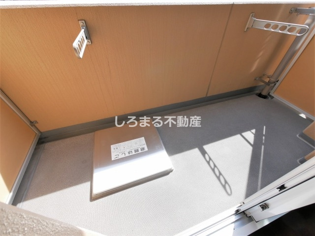 KDXレジデンス難波南のバルコニー