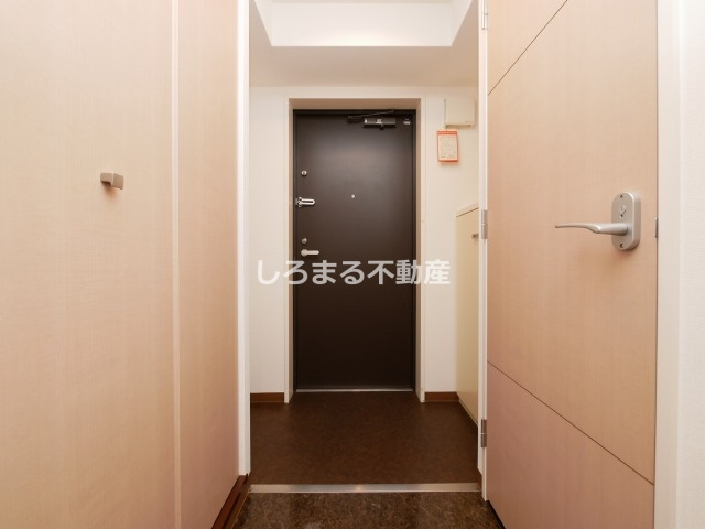 KDXレジデンス難波南の玄関