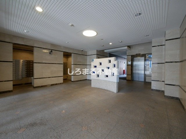 KDXレジデンス難波南のロビー