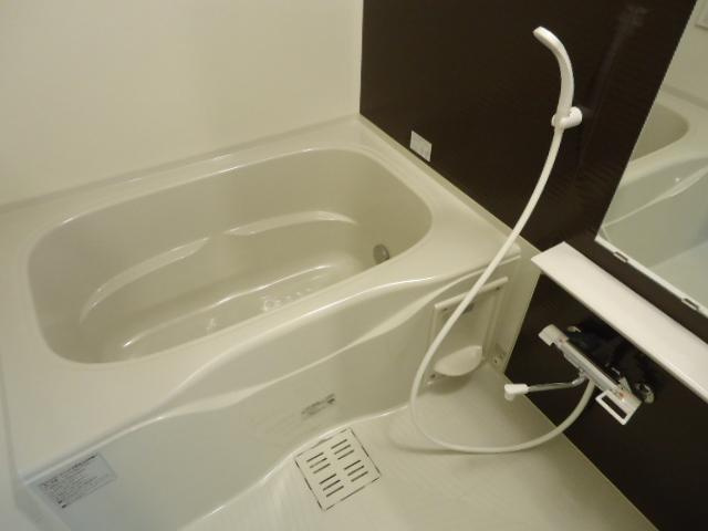 グラース・ドゥ・シエルNの浴室|バス