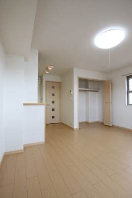 【洋室】 | フォーユー