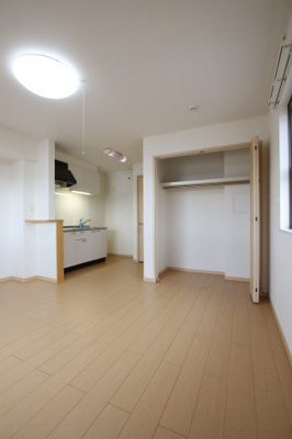 【洋室】 | フォーユー