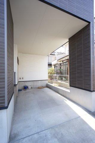 Kolet浜野の駐車場|お電話でのご予約がスムーズです！